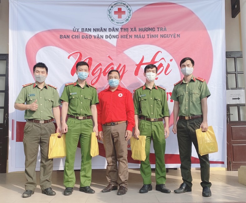 350 tình nguyện viên tham gia hiến máu tình nguyện đợt 2 năm 2022